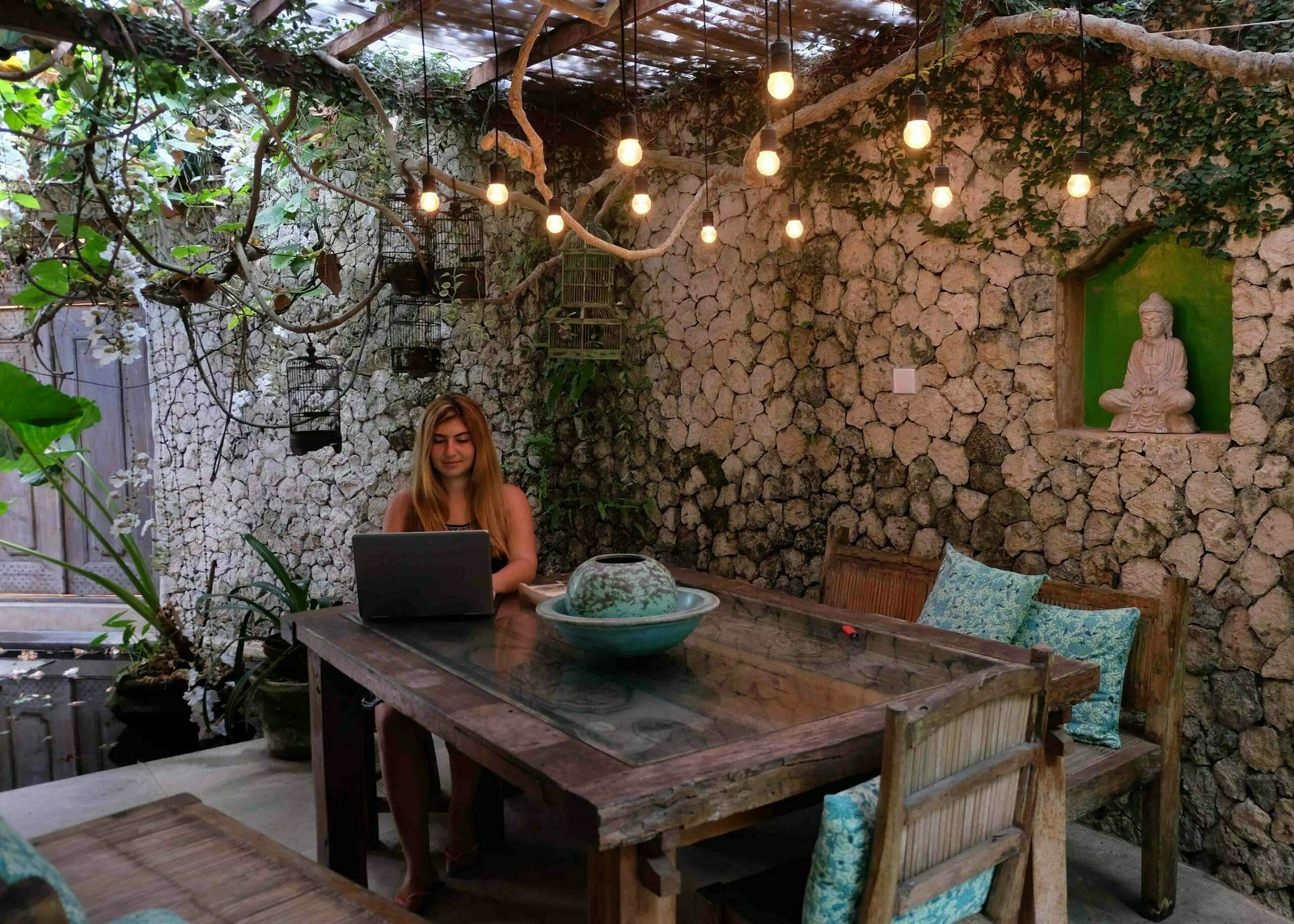 Digital Nomad Jobs: How To Find Remote Work