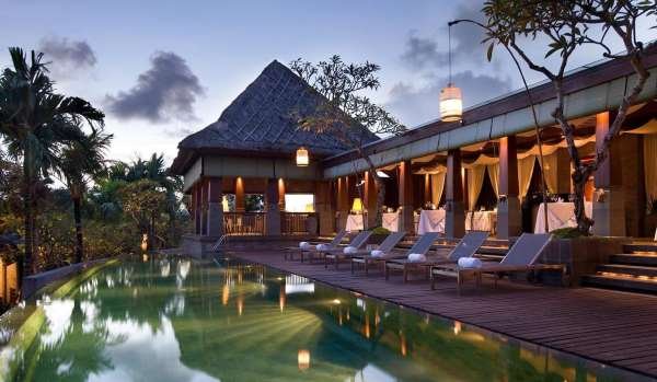 The Kayana Luxury Hotel Seminyak Bali