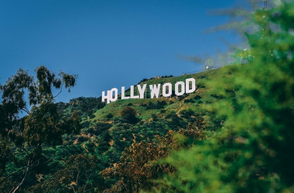 hollywood sign landmark 